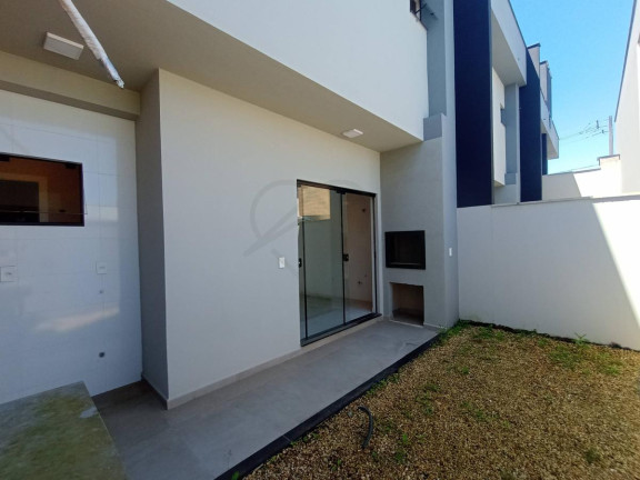 Imagem Sobrado com 2 Quartos à Venda, 98 m² Imagem Sobrado com 2 Quartos à Venda, 98 m²
