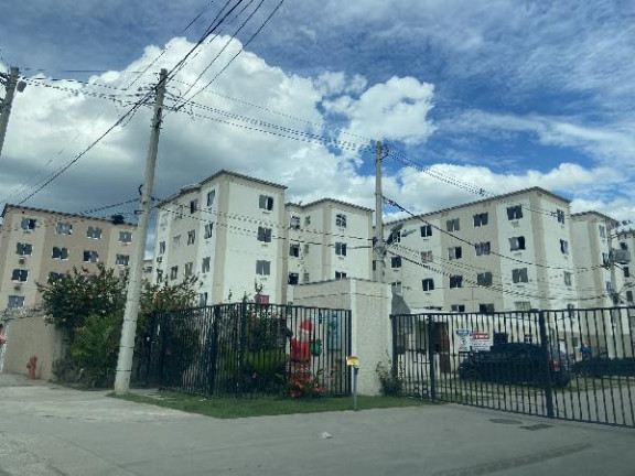 Imagem Imóvel com 2 Quartos à Venda, 40 m² em Santa Cruz - Rio De Janeiro Imagem Imóvel com 2 Quartos à Venda, 40 m² em Santa Cruz - Rio De Janeiro