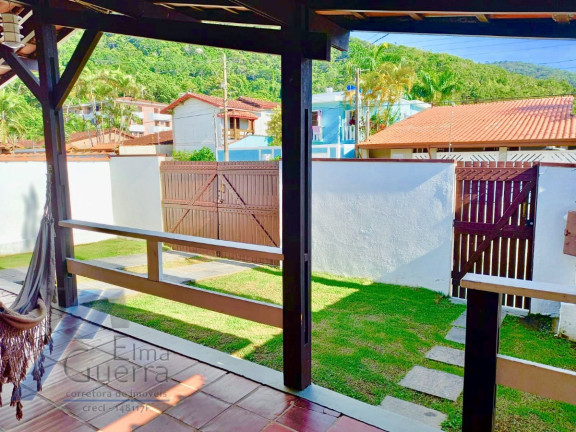 Imagem Casa com 2 Quartos à Venda, 108 m² em Toninhas - Ubatuba Imagem Casa com 2 Quartos à Venda, 108 m² em Toninhas - Ubatuba