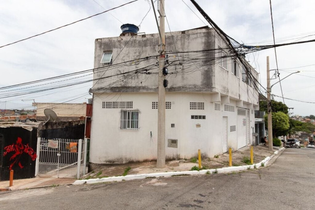 Casa com 6 Quartos à Venda, 190 m² em Jardim Lajeado - São Paulo