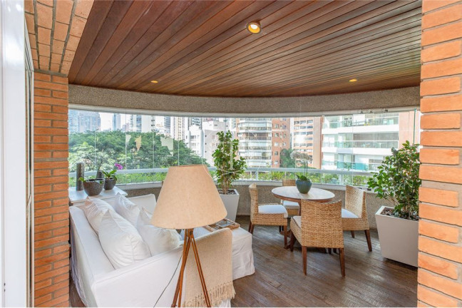 Imagem Apartamento com 3 Quartos à Venda, 243 m² em Vila Uberabinha - São Paulo Imagem Apartamento com 3 Quartos à Venda, 243 m² em Vila Uberabinha - São Paulo