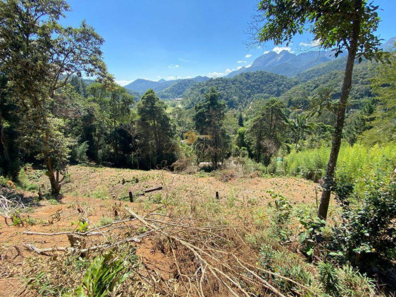Terreno à Venda, 1.750 m² em Vargem Grande - Teresópolis