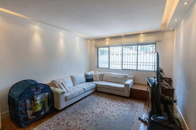Apartamento com 3 Quartos à Venda, 107 m²