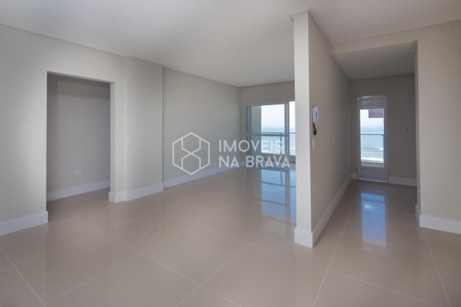 Imagem Apartamento com 3 Quartos à Venda, 143 m² em Centro - Navegantes