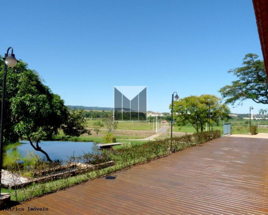 Imóvel à Venda, 200 m² em Jacaré - Cabreúva