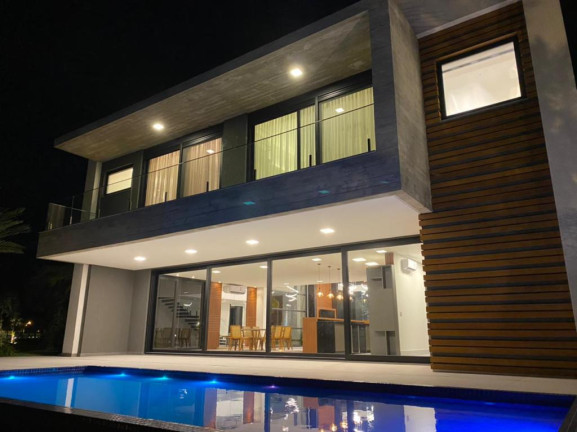 Imagem Casa com 5 Quartos à Venda, 480 m² em Centro - Xangri-la