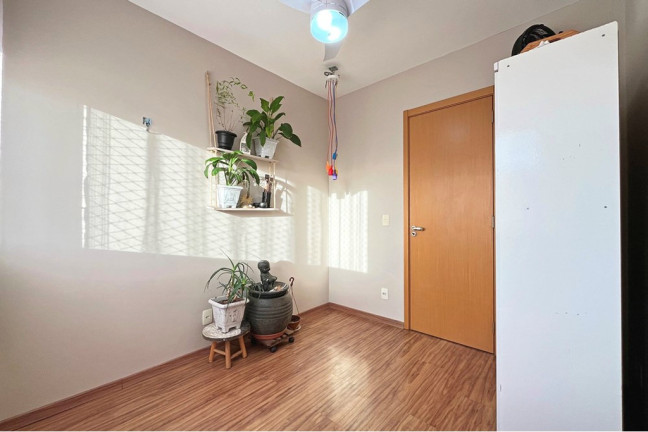 Imagem Apartamento com 3 Quartos à Venda, 82 m² em Santana - Porto Alegre Imagem Apartamento com 3 Quartos à Venda, 82 m² em Santana - Porto Alegre