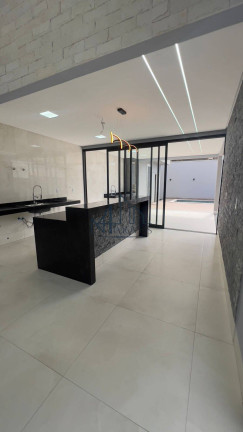Imagem Casa com 3 Quartos à Venda, 360 m² em Residencial Condomínio Jardim Veneza - Senador Canedo Imagem Casa com 3 Quartos à Venda, 360 m² em Residencial Condomínio Jardim Veneza - Senador Canedo