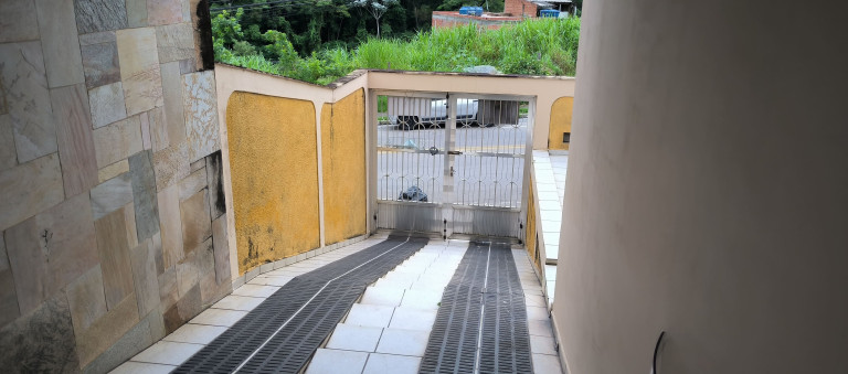 Imagem Casa com 3 Quartos à Venda, 250 m² em Laranjeiras - Caieiras Imagem Casa com 3 Quartos à Venda, 250 m² em Laranjeiras - Caieiras