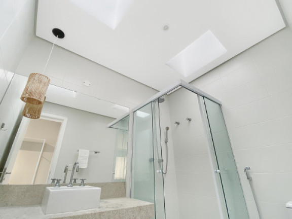 Imagem Apartamento com 3 Quartos à Venda, 219 m² em Enseada - Guarujá Imagem Apartamento com 3 Quartos à Venda, 219 m² em Enseada - Guarujá