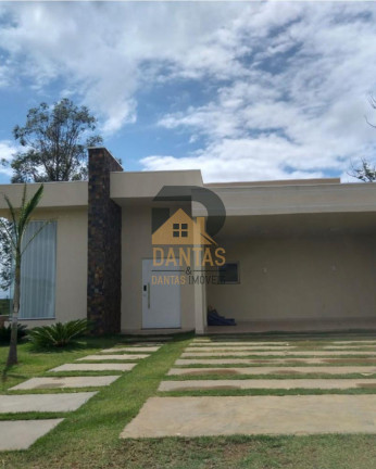 Imagem Imóvel com 3 Quartos à Venda, em Rodovia Raposo Tavares - Paranapanema Imagem Imóvel com 3 Quartos à Venda, em Rodovia Raposo Tavares - Paranapanema