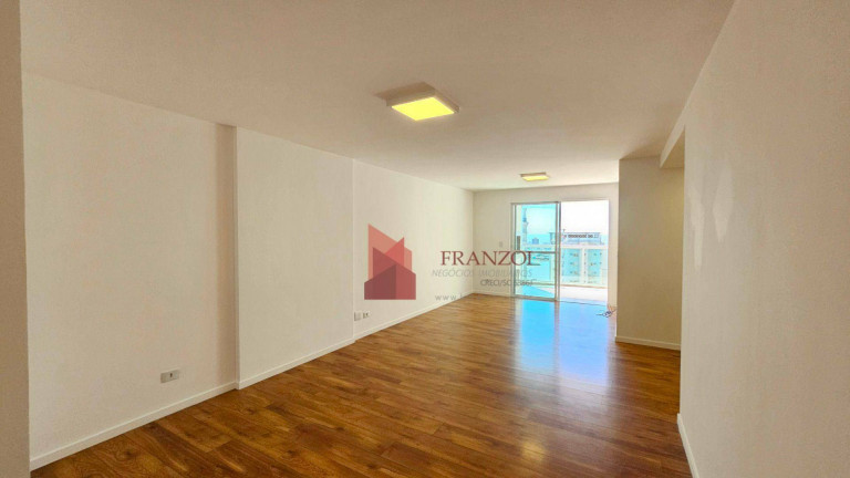 Imagem Apartamento com 3 Quartos à Venda, 98 m² em Centro - Itajaí Imagem Apartamento com 3 Quartos à Venda, 98 m² em Centro - Itajaí