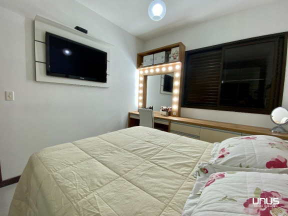Imagem Apartamento com 2 Quartos à Venda, 81 m² em Centro - Florianópolis Imagem Apartamento com 2 Quartos à Venda, 81 m² em Centro - Florianópolis
