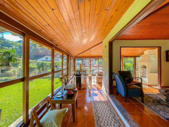 Imagem Casa com 4 Quartos à Venda, 200 m² em Vargem Grande - Teresópolis Imagem Casa com 4 Quartos à Venda, 200 m² em Vargem Grande - Teresópolis