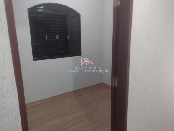 Imagem Casa com 2 Quartos à Venda, 126 m² em Jardim Bertioga - Várzea Paulista Imagem Casa com 2 Quartos à Venda, 126 m² em Jardim Bertioga - Várzea Paulista