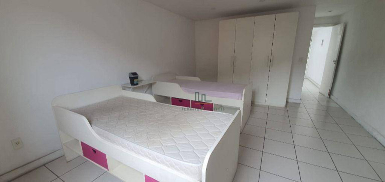 Imagem Casa com 3 Quartos à Venda, 132 m² em Engenhoca - Niterói Imagem Casa com 3 Quartos à Venda, 132 m² em Engenhoca - Niterói