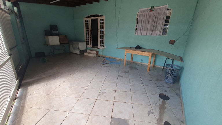 Imagem Casa com 4 Quartos à Venda, 190 m² em Areal (águas Claras) - Brasília