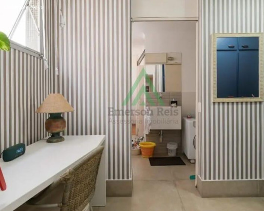 Imagem Casa com 4 Quartos à Venda, 180 m² em Santa Cecília - São Paulo Imagem Casa com 4 Quartos à Venda, 180 m² em Santa Cecília - São Paulo