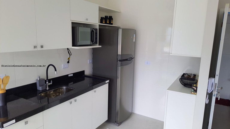 Imagem Apartamento com 2 Quartos à Venda, 64 m² em Centro - Peruíbe