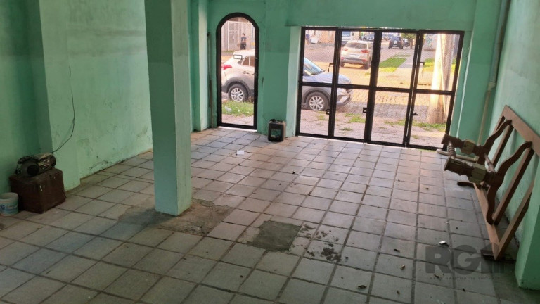 Imagem Casa com 4 Quartos à Venda, 199 m² em Menino Deus - Porto Alegre Imagem Casa com 4 Quartos à Venda, 199 m² em Menino Deus - Porto Alegre