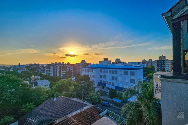 Imagem Imóvel com 3 Quartos à Venda, 169 m² em Tristeza - Porto Alegre Imagem Imóvel com 3 Quartos à Venda, 169 m² em Tristeza - Porto Alegre