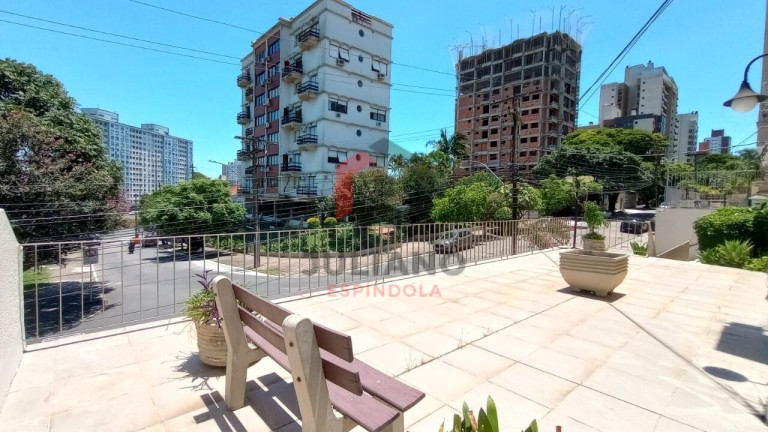 Imagem Apartamento com 2 Quartos para Alugar, 66 m² em Petrópolis - Porto Alegre Imagem Apartamento com 2 Quartos para Alugar, 66 m² em Petrópolis - Porto Alegre