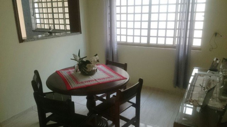 Imagem Casa com 3 Quartos à Venda, 254 m² em Vila Passos - Lorena