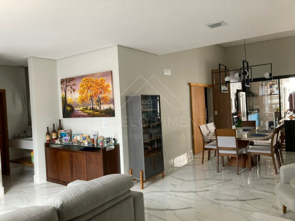 Imagem Sobrado com 4 Quartos à Venda, 253 m² em Condomínio Madre Maria Vilac - Valinhos Imagem Sobrado com 4 Quartos à Venda, 253 m² em Condomínio Madre Maria Vilac - Valinhos
