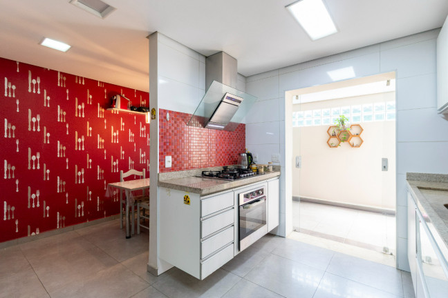 Imagem Casa com 3 Quartos à Venda, 189 m² em Parque Jabaquara - São Paulo Imagem Casa com 3 Quartos à Venda, 189 m² em Parque Jabaquara - São Paulo