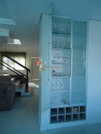Imagem Casa com 4 Quartos à Venda, 245 m² em Córrego Grande - Florianópolis