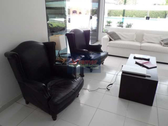 Imagem Casa com 7 Quartos à Venda, 650 m² em Acapulco - Guarujá Imagem Casa com 7 Quartos à Venda, 650 m² em Acapulco - Guarujá