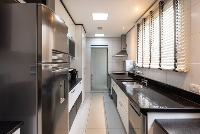 Imagem Apartamento com 3 Quartos à Venda, 162 m² em Itaim Bibi - São Paulo Imagem Apartamento com 3 Quartos à Venda, 162 m² em Itaim Bibi - São Paulo