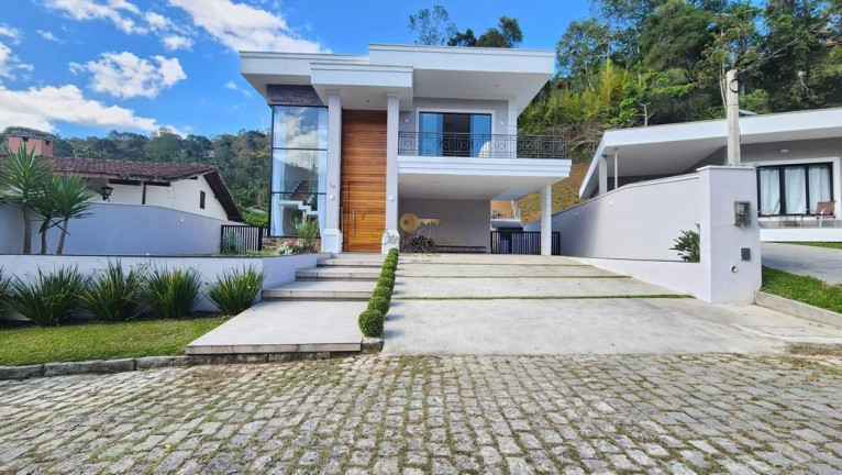 Imagem Casa com 4 Quartos à Venda, 260 m² em Parque Do Imbui - Teresópolis Imagem Casa com 4 Quartos à Venda, 260 m² em Parque Do Imbui - Teresópolis