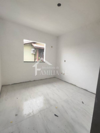 Imagem Casa com 2 Quartos à Venda, 63 m² em Espinheiros - Joinville