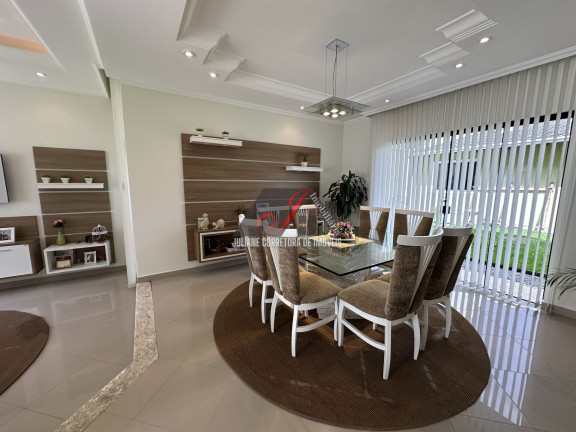Imagem Casa com 3 Quartos à Venda, 200 m² em Pinheirinho - Curitiba