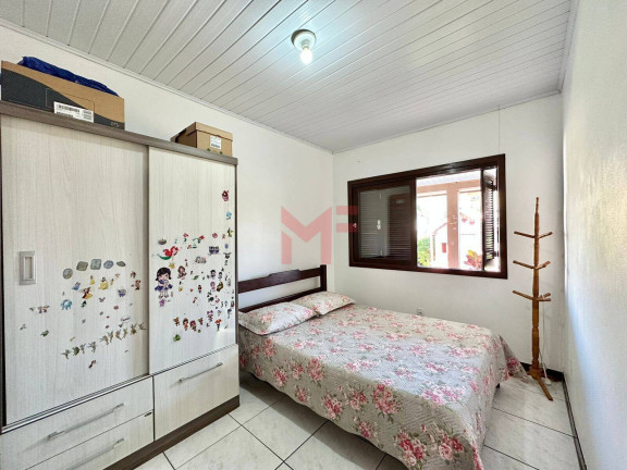 Imagem Casa com 5 Quartos à Venda, 600 m² em Capão Da Canoa Imagem Casa com 5 Quartos à Venda, 600 m² em Capão Da Canoa
