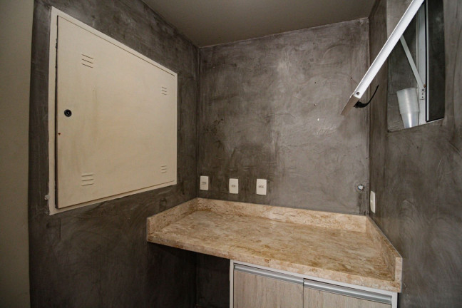 Imagem Sala Comercial à Venda ou Locação, 59 m² em Macuco - Santos Imagem Sala Comercial à Venda ou Locação, 59 m² em Macuco - Santos