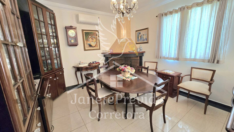 Imagem Casa de Condomínio com 4 Quartos à Venda, 313 m² em Alphaville - Santana De Parnaíba Imagem Casa de Condomínio com 4 Quartos à Venda, 313 m² em Alphaville - Santana De Parnaíba