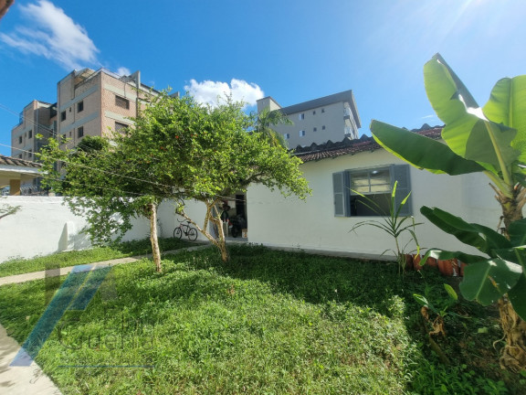 Imagem Casa com 3 Quartos à Venda, 168 m² em Centro - Ubatuba Imagem Casa com 3 Quartos à Venda, 168 m² em Centro - Ubatuba