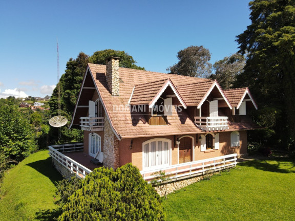 Imagem Casa com 4 Quartos à Venda, 560 m² em Região Do Alto Do Capivari - Campos Do Jordão Imagem Casa com 4 Quartos à Venda, 560 m² em Região Do Alto Do Capivari - Campos Do Jordão