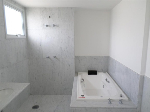 Cobertura com 4 Quartos à Venda, 60.600 m² em Campo Belo - São Paulo