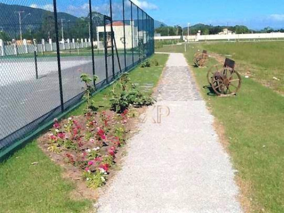 Imagem Terreno à Venda, 374 m² em Campeche - Florianópolis Imagem Terreno à Venda, 374 m² em Campeche - Florianópolis