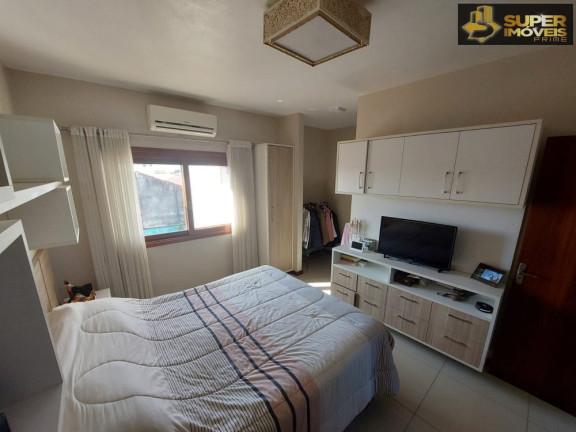 Imagem Casa com 4 Quartos à Venda, 202 m² em Três Vendas - Pelotas Imagem Casa com 4 Quartos à Venda, 202 m² em Três Vendas - Pelotas
