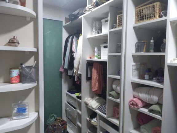 Imagem Casa com 3 Quartos à Venda, 300 m² em Vila Valqueire - Rio De Janeiro