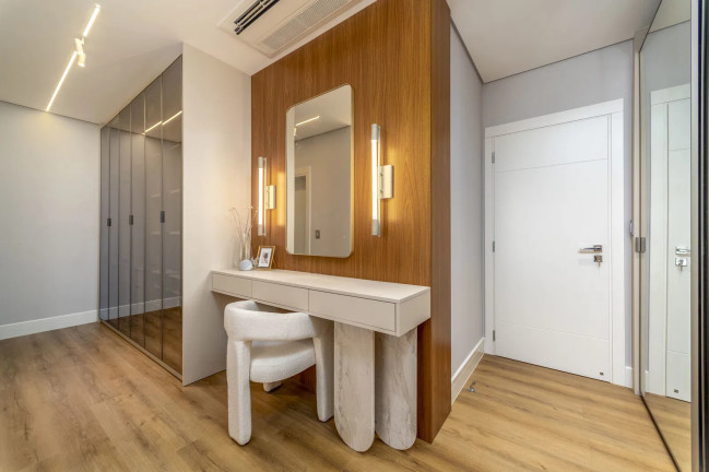 Imagem Apartamento com 4 Quartos à Venda, 191 m² em Centro - Balneário Camboriú Imagem Apartamento com 4 Quartos à Venda, 191 m² em Centro - Balneário Camboriú