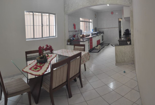 Imagem Casa com 3 Quartos à Venda, 265 m² em Residencial União - São José Dos Campos
