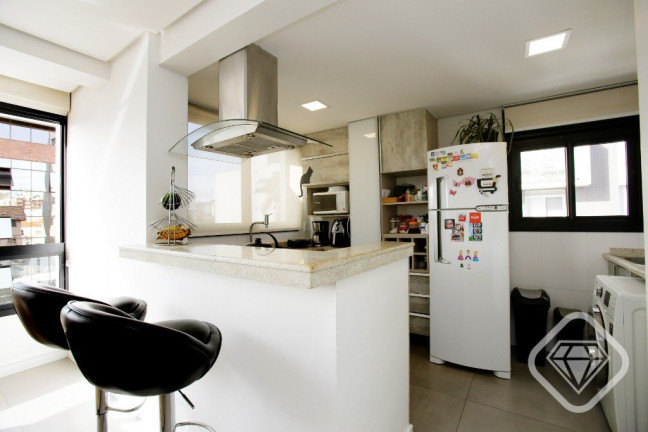 Imagem Apartamento com 2 Quartos à Venda, em Menino Deus - Porto Alegre Imagem Apartamento com 2 Quartos à Venda, em Menino Deus - Porto Alegre