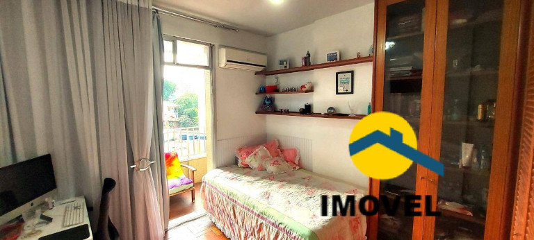 Imagem Apartamento com 3 Quartos à Venda, 138 m² em Icaraí - Niterói