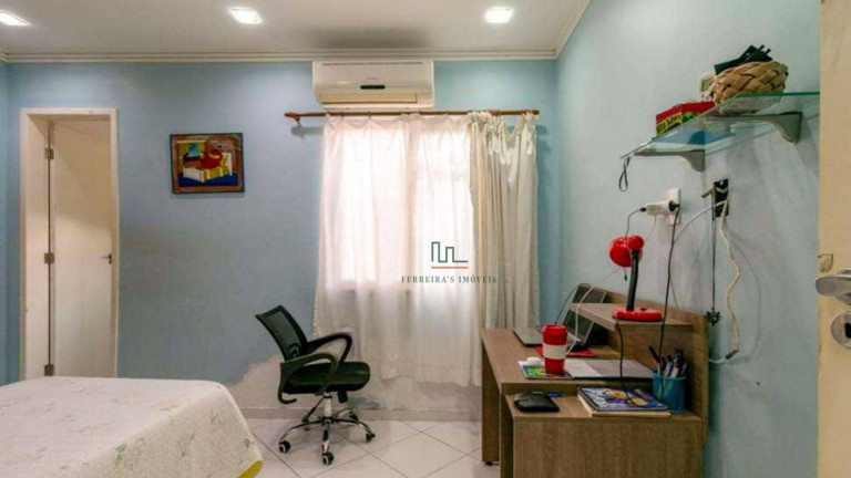 Imagem Casa com 3 Quartos à Venda, 310 m² em Piratininga - Niterói