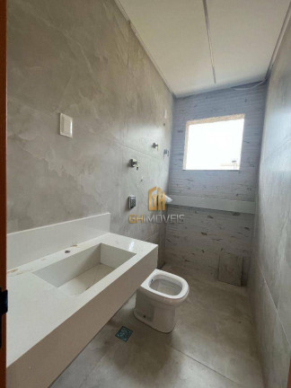 Imagem Sobrado com 3 Quartos à Venda, 231 m² em Residencial Balneário - Goiânia Imagem Sobrado com 3 Quartos à Venda, 231 m² em Residencial Balneário - Goiânia